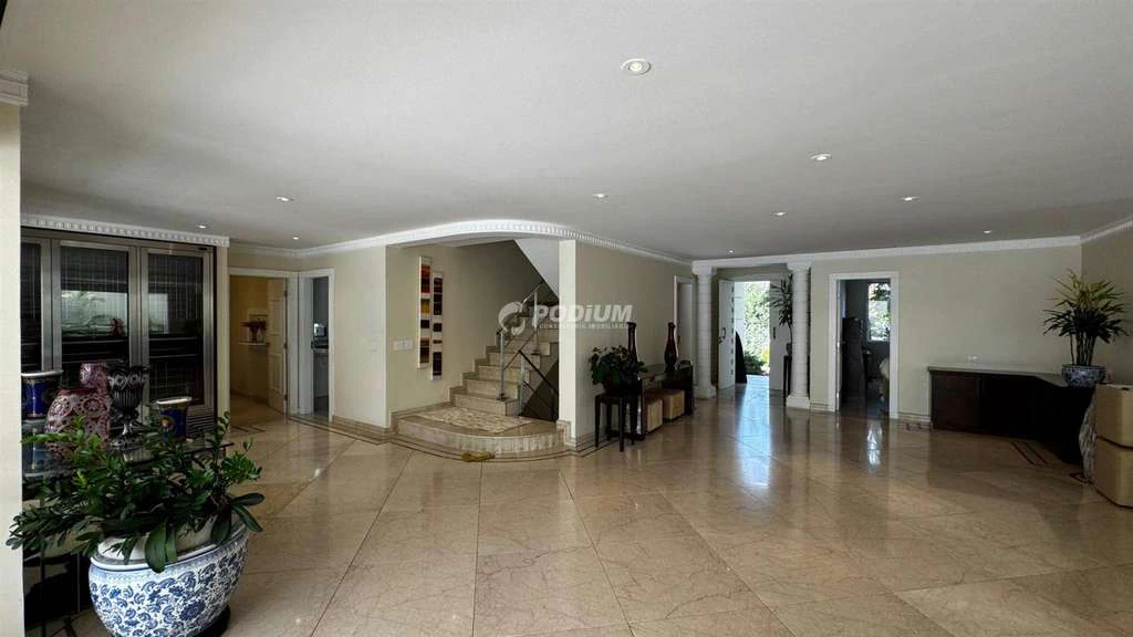 Casa duplex com 4 suítes e jardim privativo — photo 2