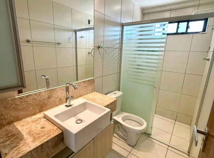 60 m² apartment with 2 bedrooms and a suite — photo 4