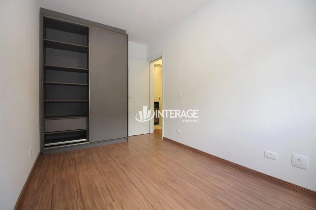 Apartamento de 2 dormitórios com varanda e 1 vaga — photo 18