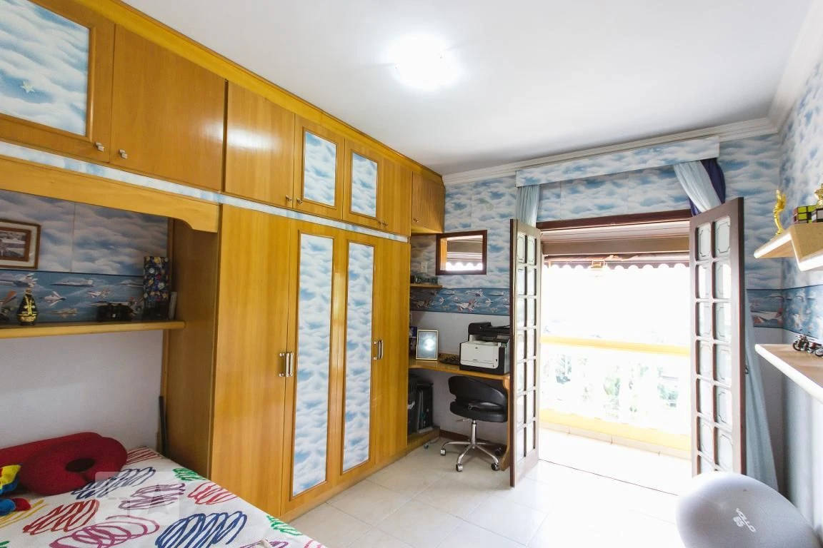 Furnished house with 4 bedrooms and 2 en-suites — photo 18