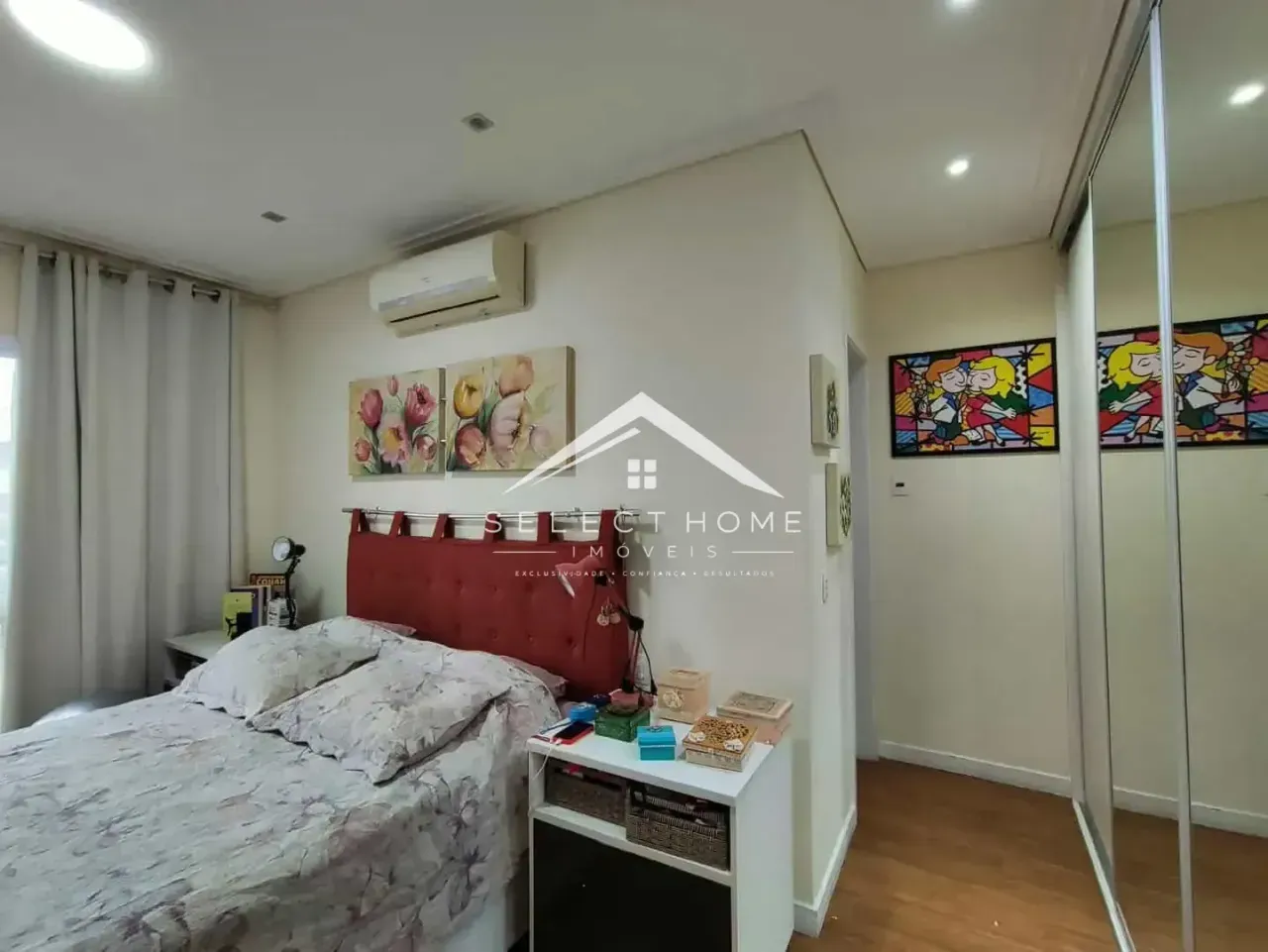 Floor-to-ceiling windows in a 4-bedroom apartment, 150 m² — photo 4