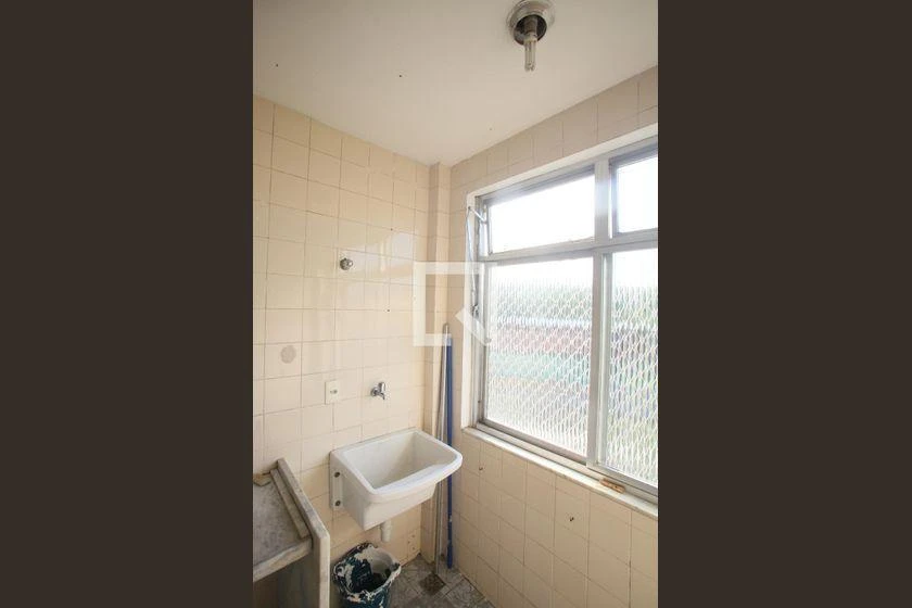Rental apartment with 2 bedrooms and 1 bathroom — photo 36