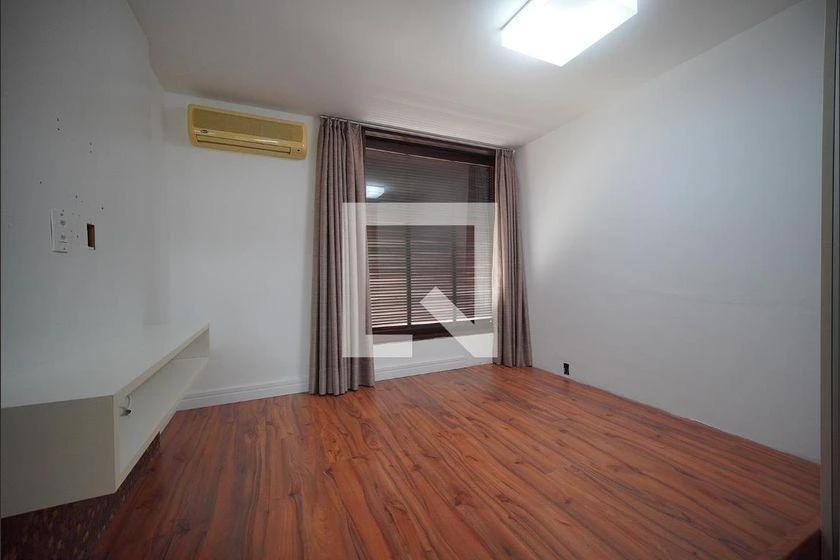 Furnished 4-bedroom house with 300 m² and 2 suites — photo 28