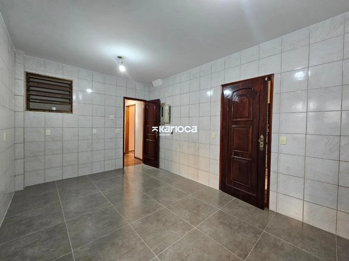 Apartamento de 4 quartos com 3 banheiros e vista — photo 27