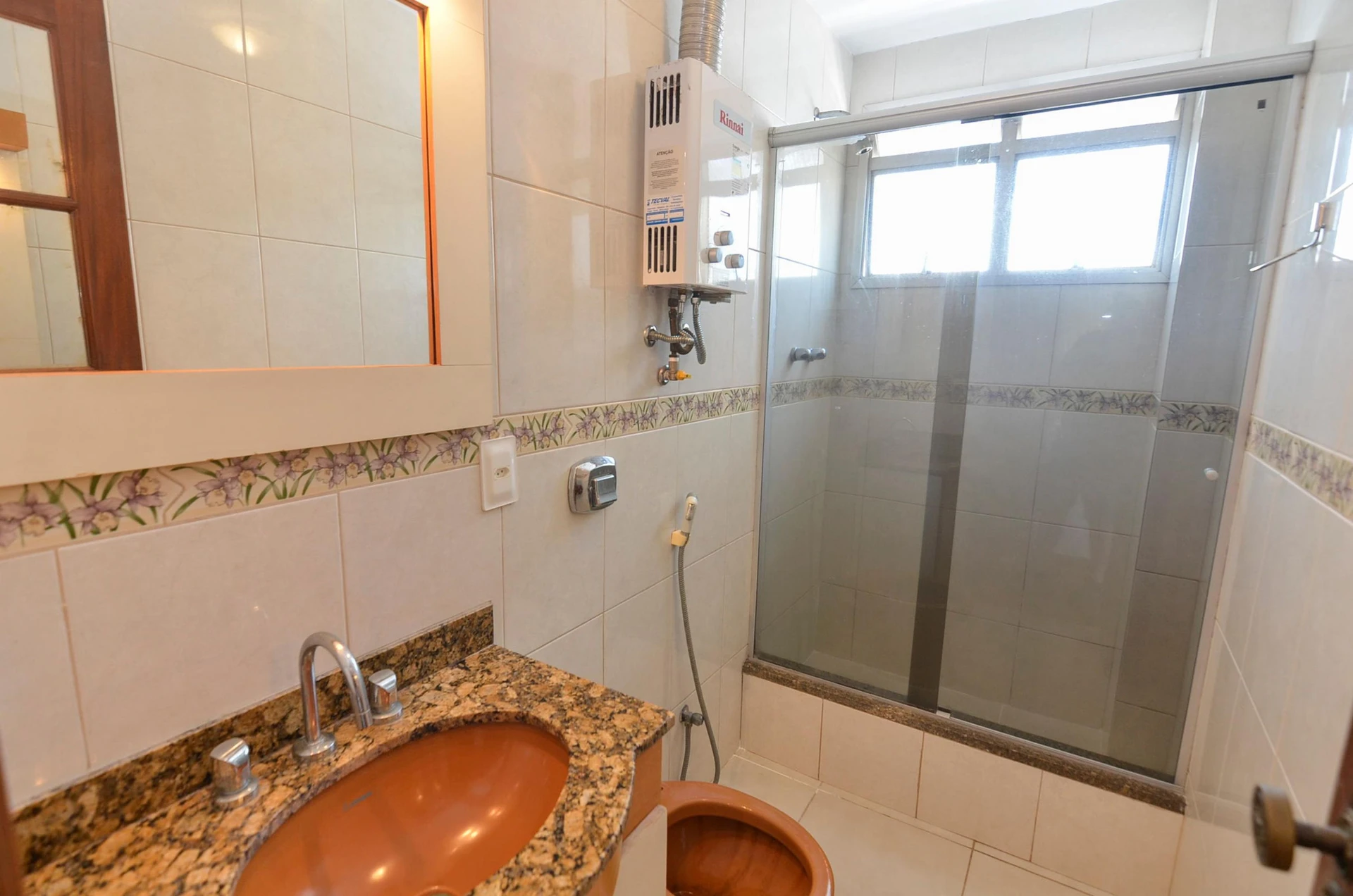 Unfurnished apartment with 3 bedrooms and 2 parking spots — photo 45