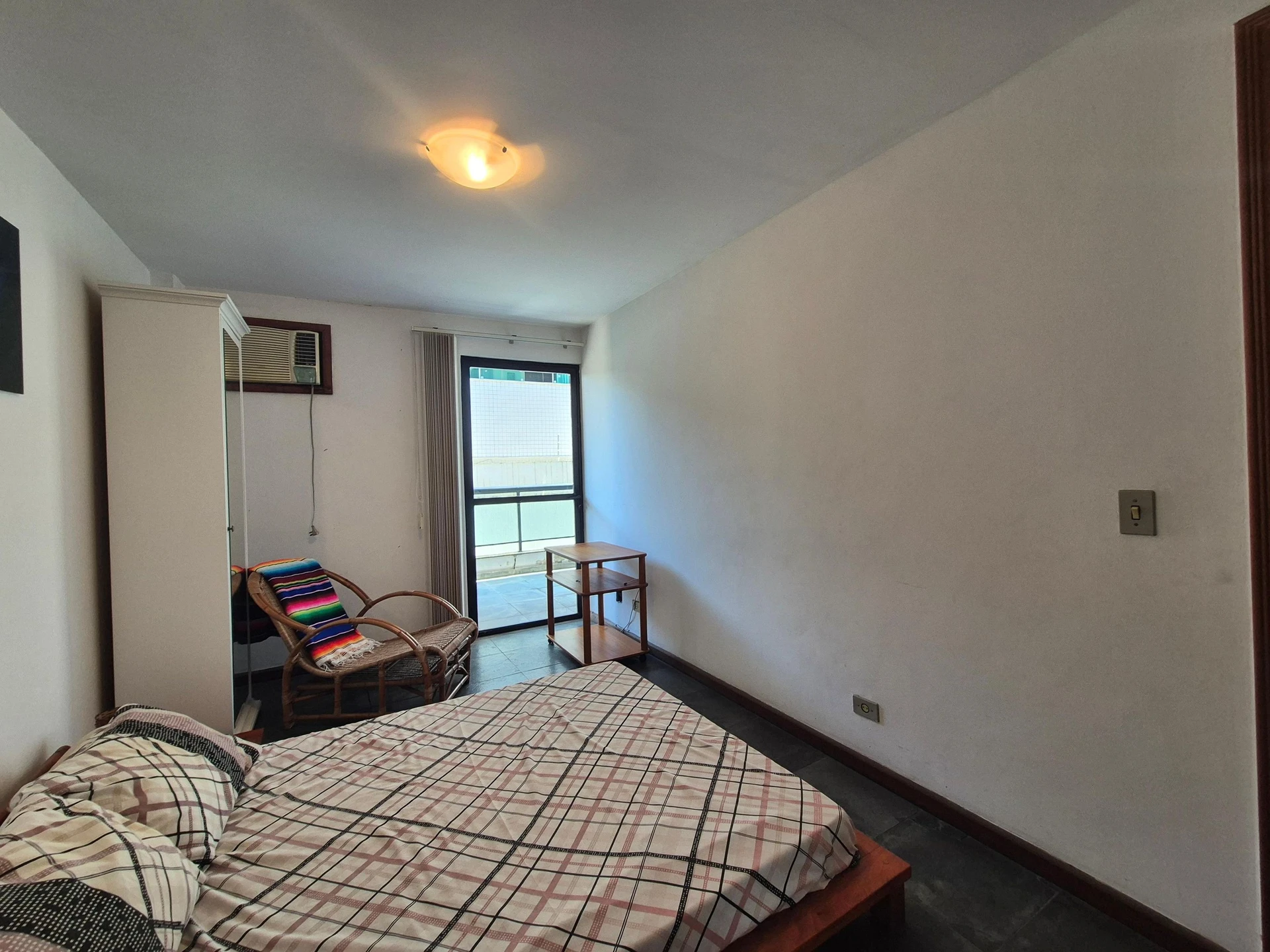 Glass-enclosed balcony in a 2-bedroom apartment, 84 m² — photo 30