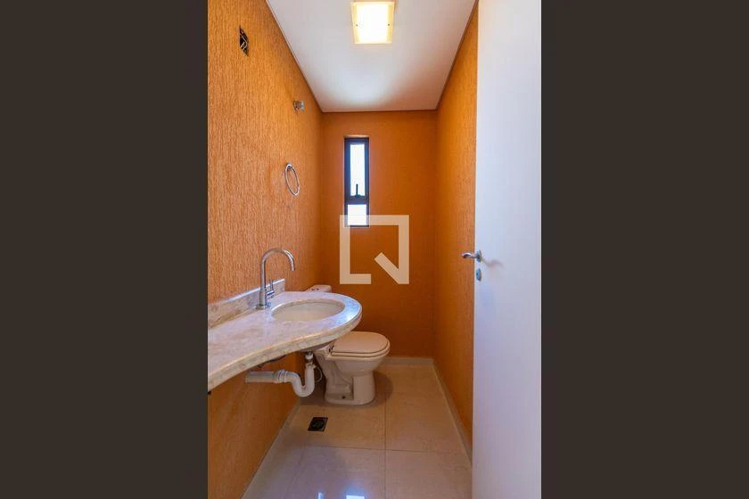 Furnished apartment, 130 m², with a jacuzzi — photo 91