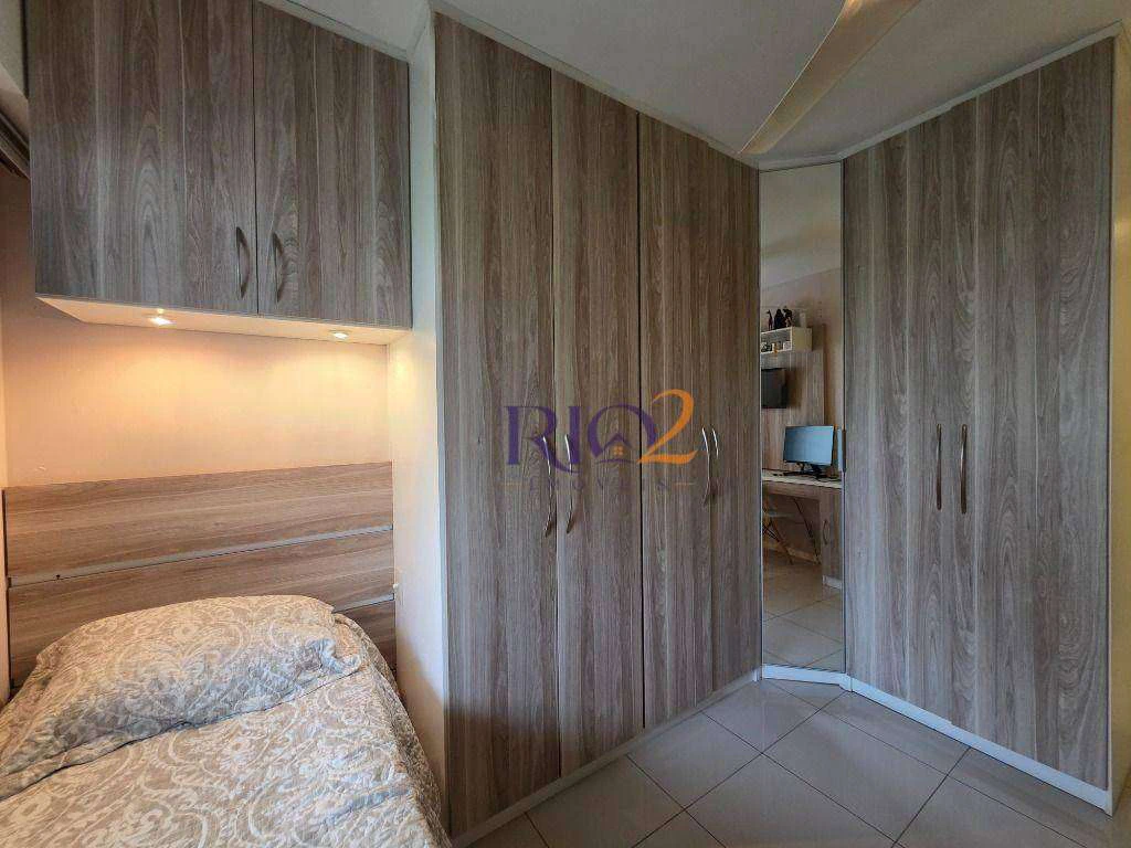 Furnished 77 m² apartment with enclosed glass balcony — photo 3