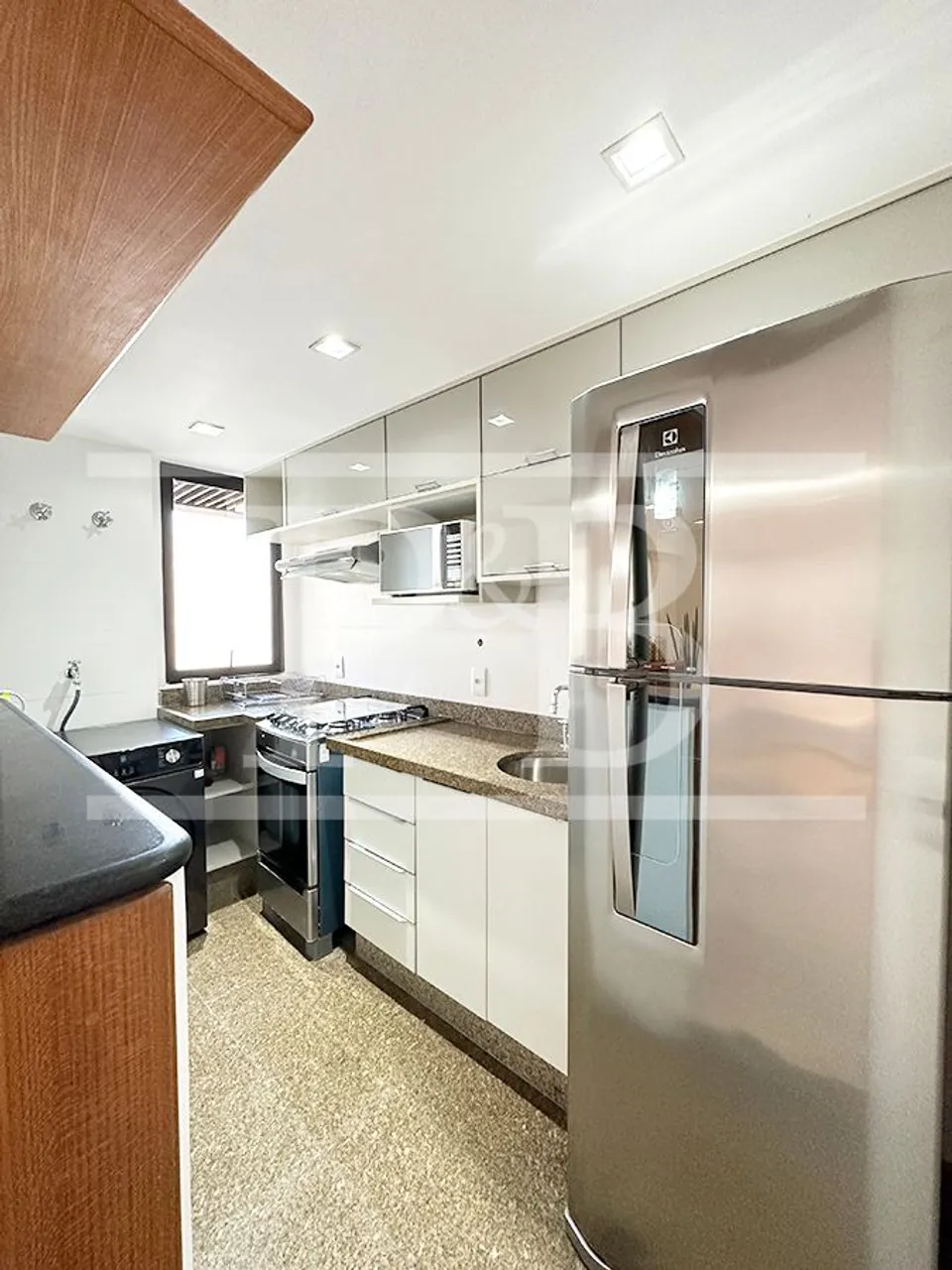 Furnished 2-bedroom apartment with 100 m² and 2 baths — photo 20