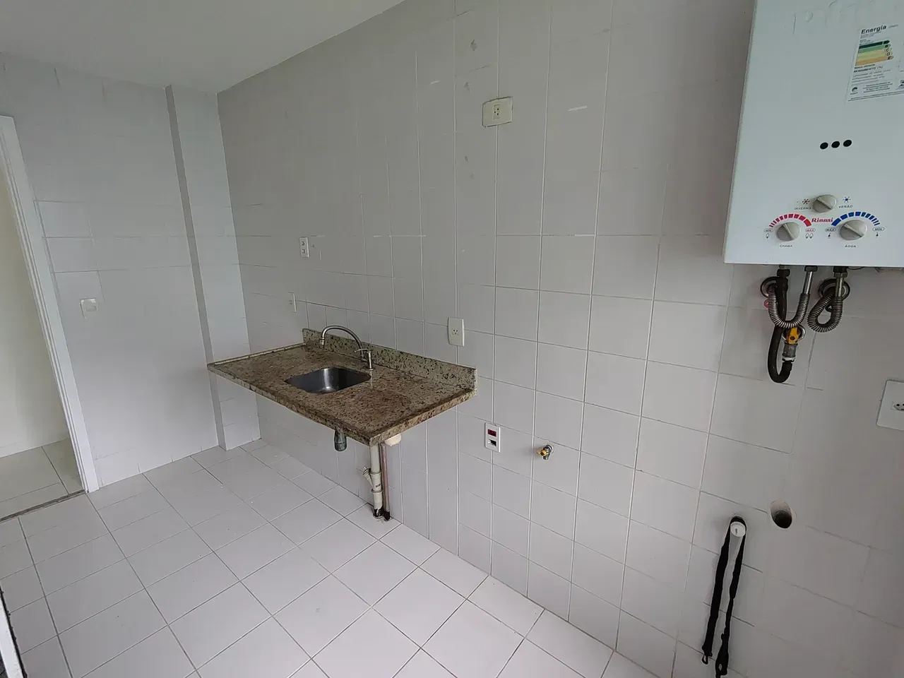 77 m² apartment with 2 bedrooms and 2 bathrooms — photo 10