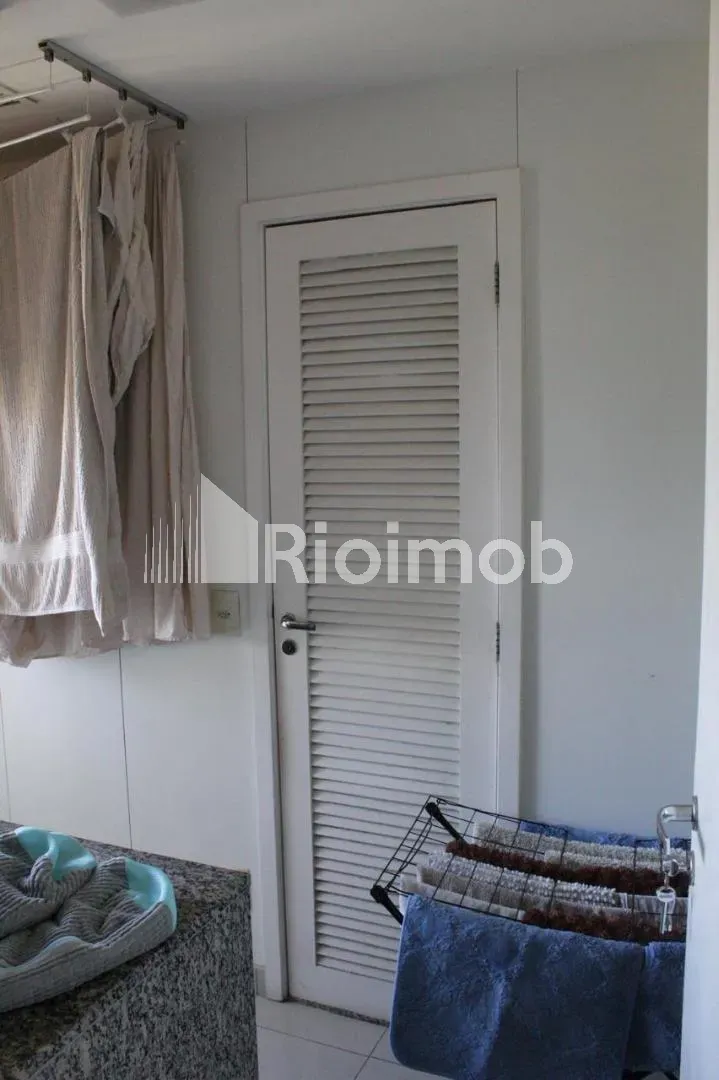 Apartment with 4 bedrooms and 5 bathrooms, 3 parking — photo 32