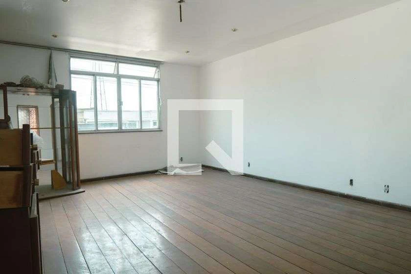 Rental house with balcony, 2 bedrooms and 120 m² — photo 10