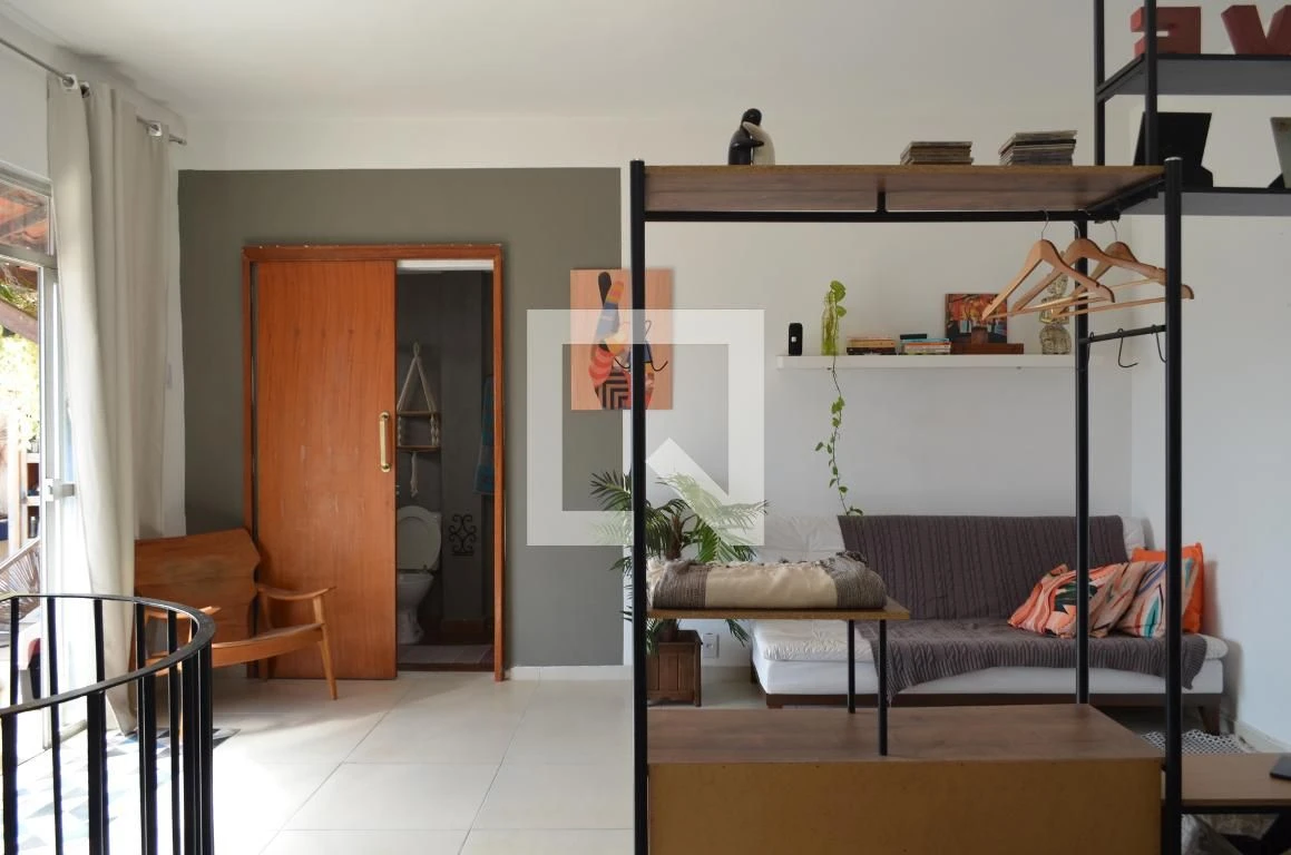 3-bedroom apartment in a building with a pool — photo 26
