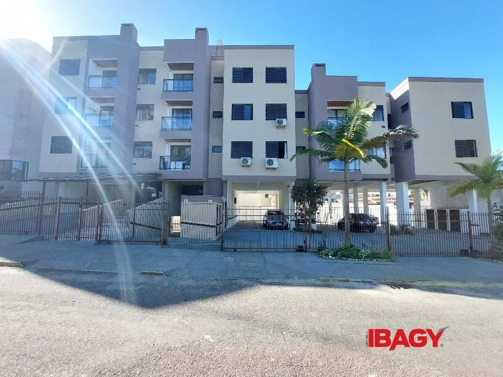 1-bedroom apartment with 55 m² and 1 parking space — photo 19