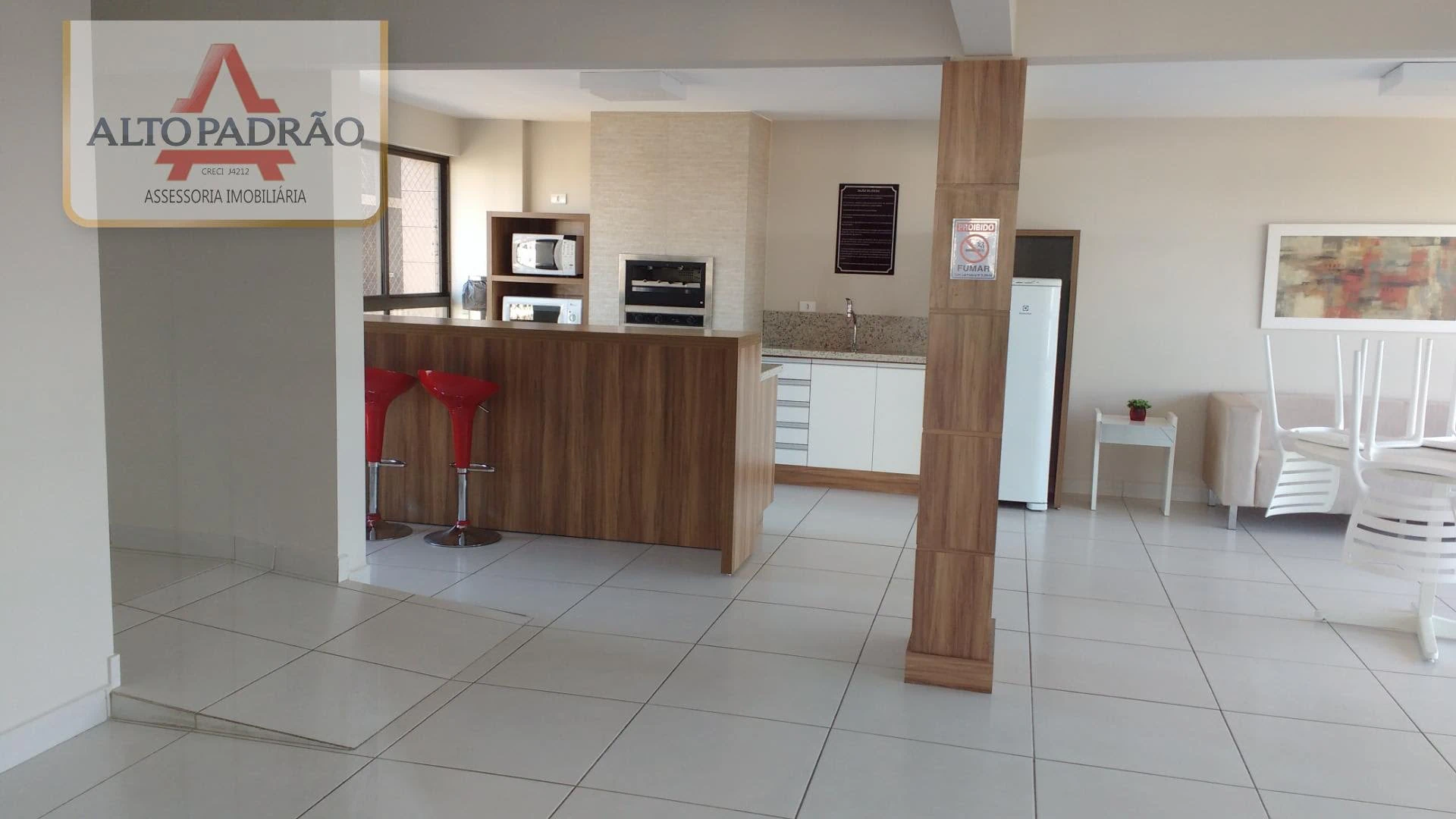 One-bedroom apartment with a washing machine in Curitiba — photo 21