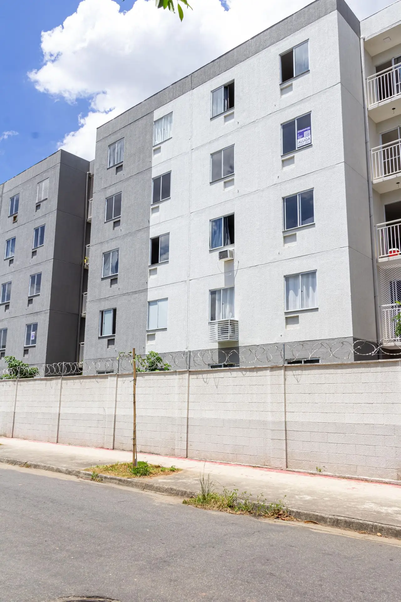 Rental apartment with 2 bedrooms and a balcony — photo 52