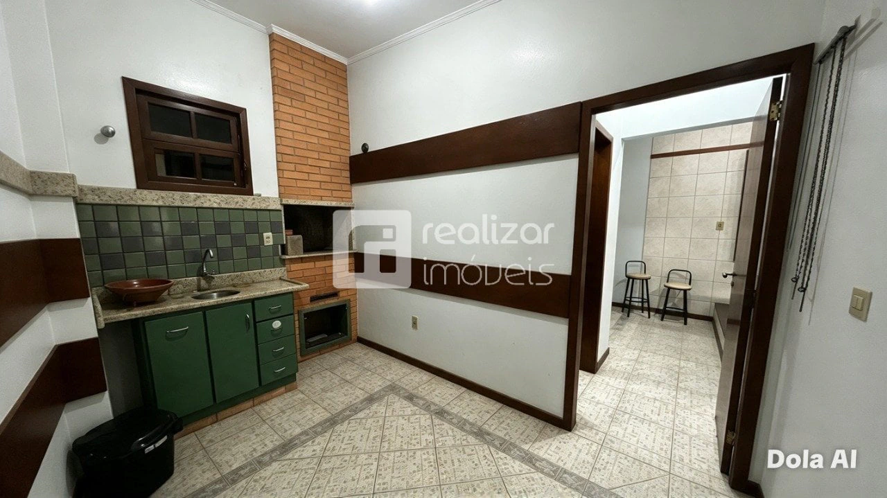 300 m² house with a grill on the balcony and a private BBQ — photo 3