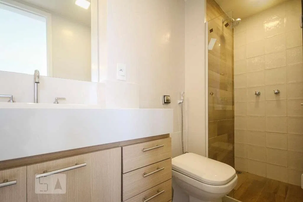 197 m² rental coverage with 2 bedrooms and 3 baths — photo 18