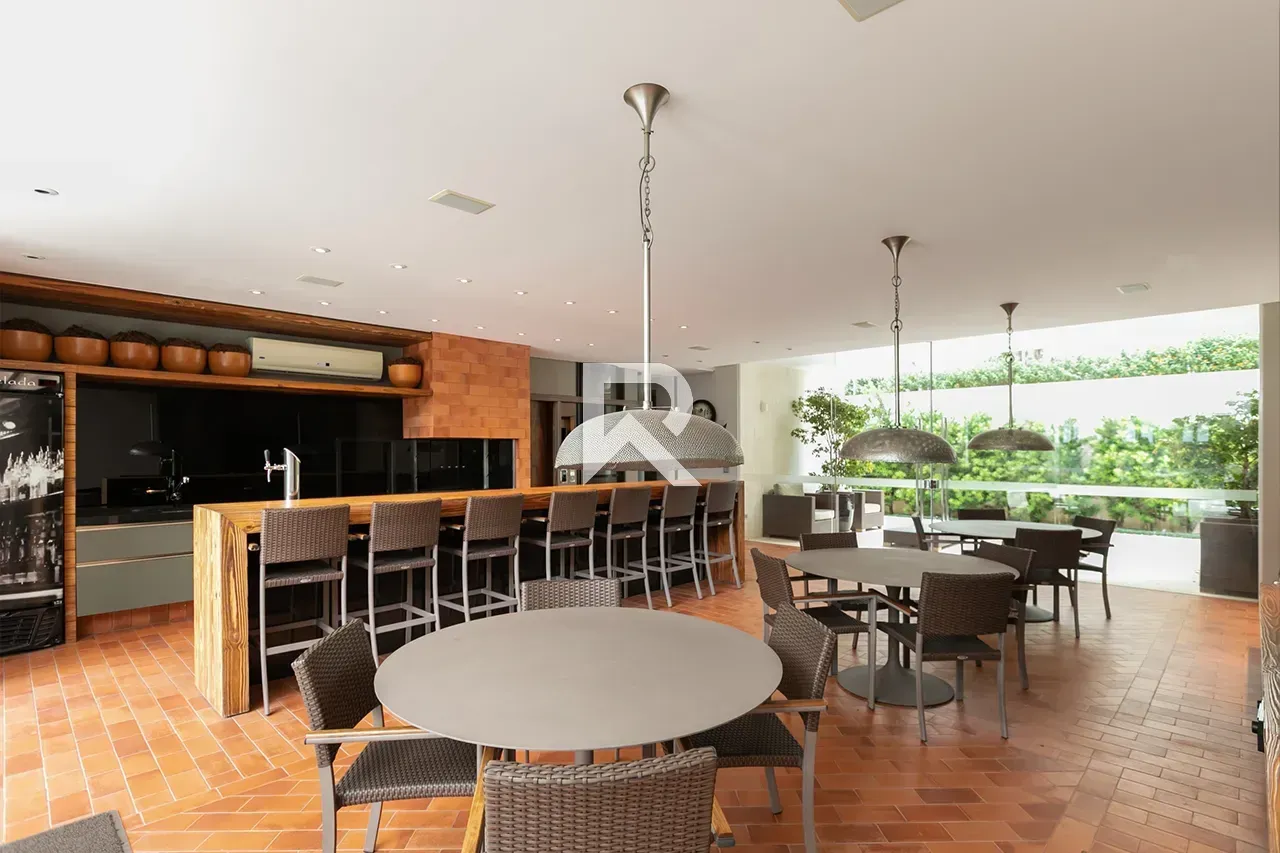 Квартира з 5 спальнями, балконом і 874 м² — photo 48