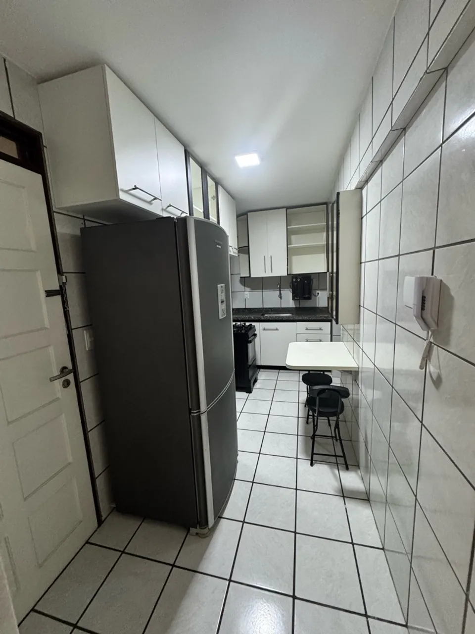 Apartamento mobiliado de 3 quartos com máquina de lavar — photo 2
