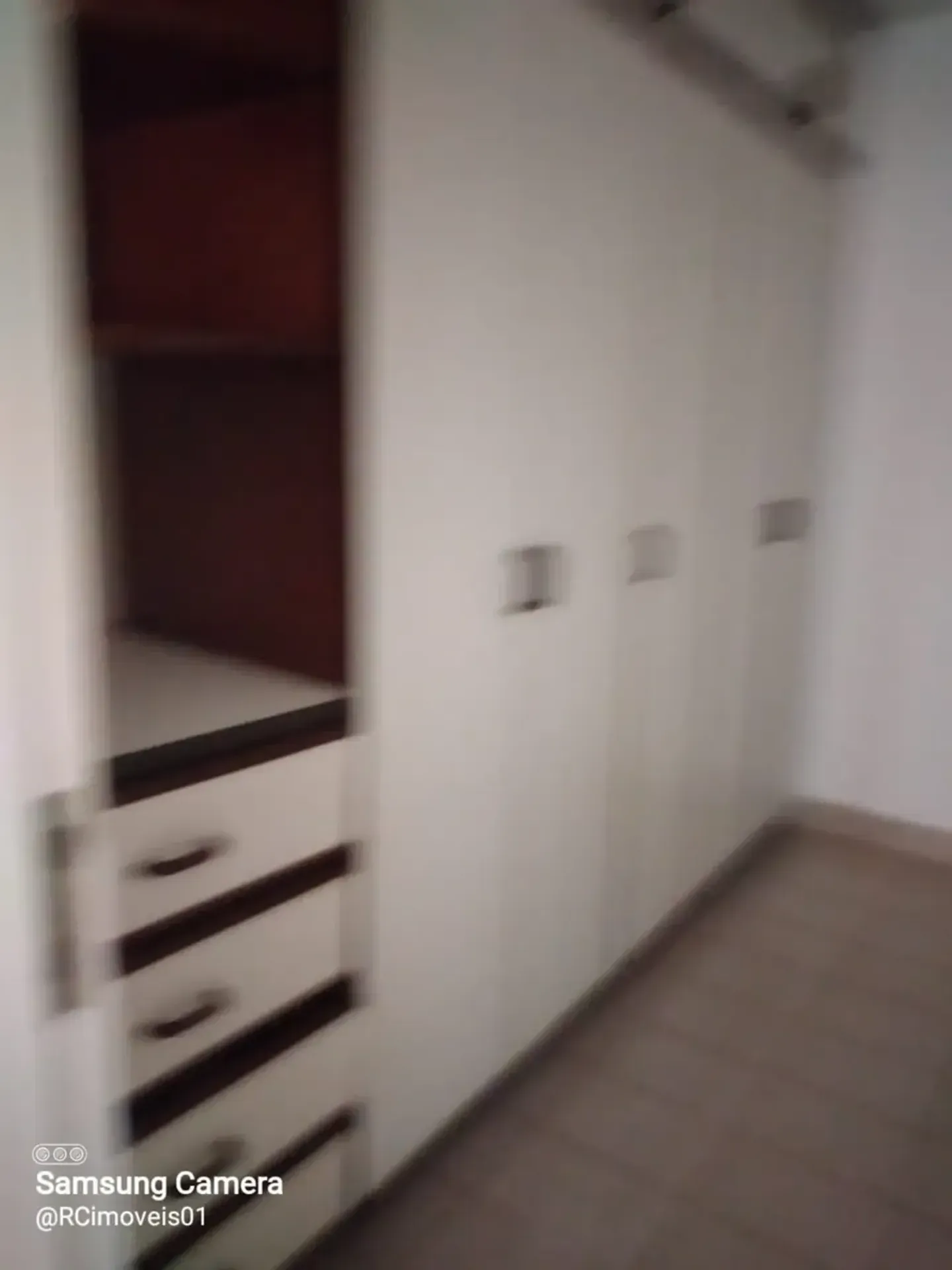 3-bedroom apartment with pets allowed — photo 41