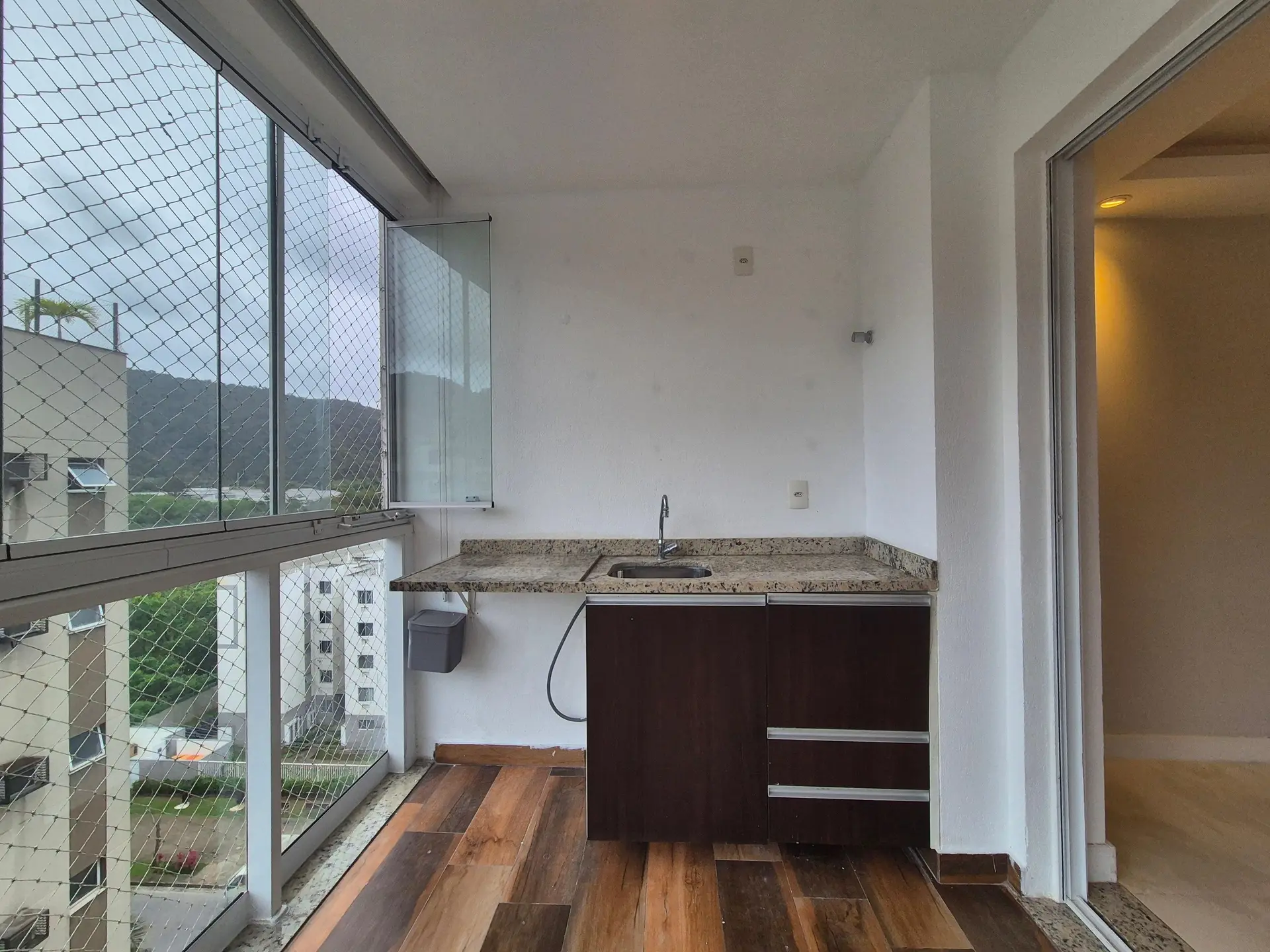 Apartamento de 2 quartos com closet — photo 3