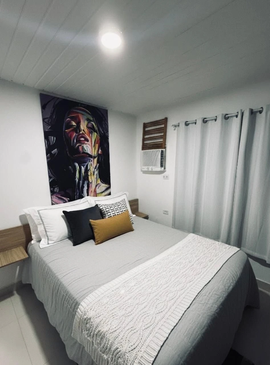 Walk-in closet in a 3-bedroom apartment, 230 m² — photo 11