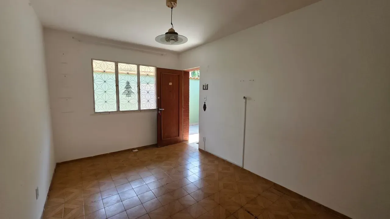 Casa com 3 quartos e 2 banheiros, com garagem para 2 carros — photo 10
