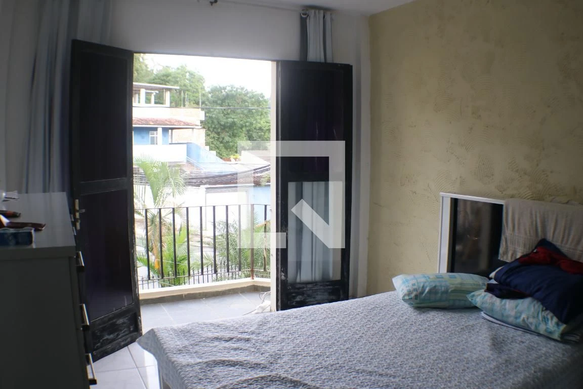 2-bedroom apartment with a washing machine — photo 3