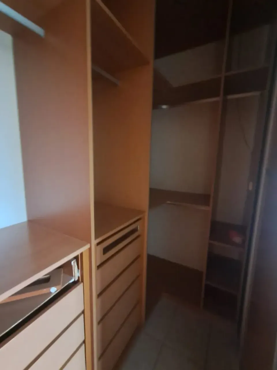 Rental apartment with 3 bedrooms and 3 bathrooms — photo 17