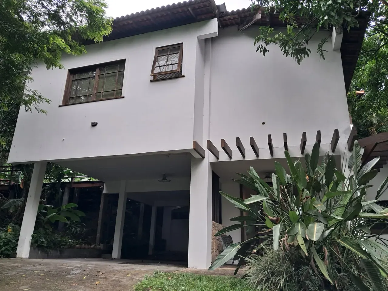 5-bedroom house with a mountain view in Rio de Janeiro — photo 30