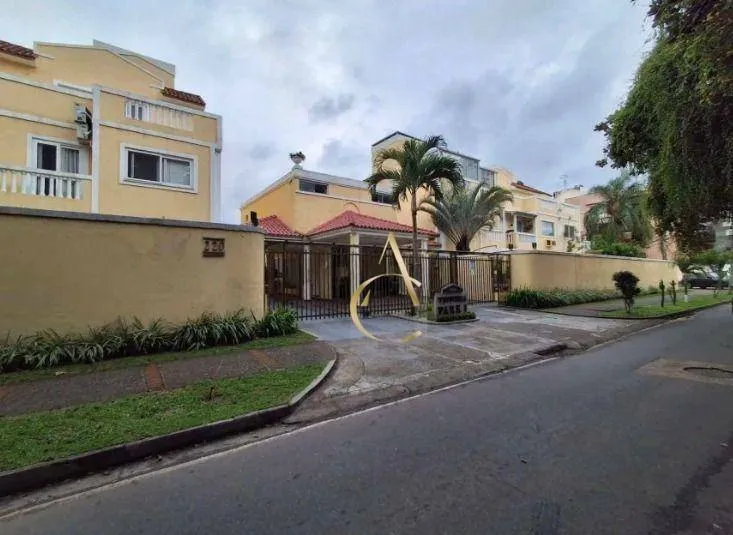 Casa com 3 quartos e varanda em bom estado — photo 29