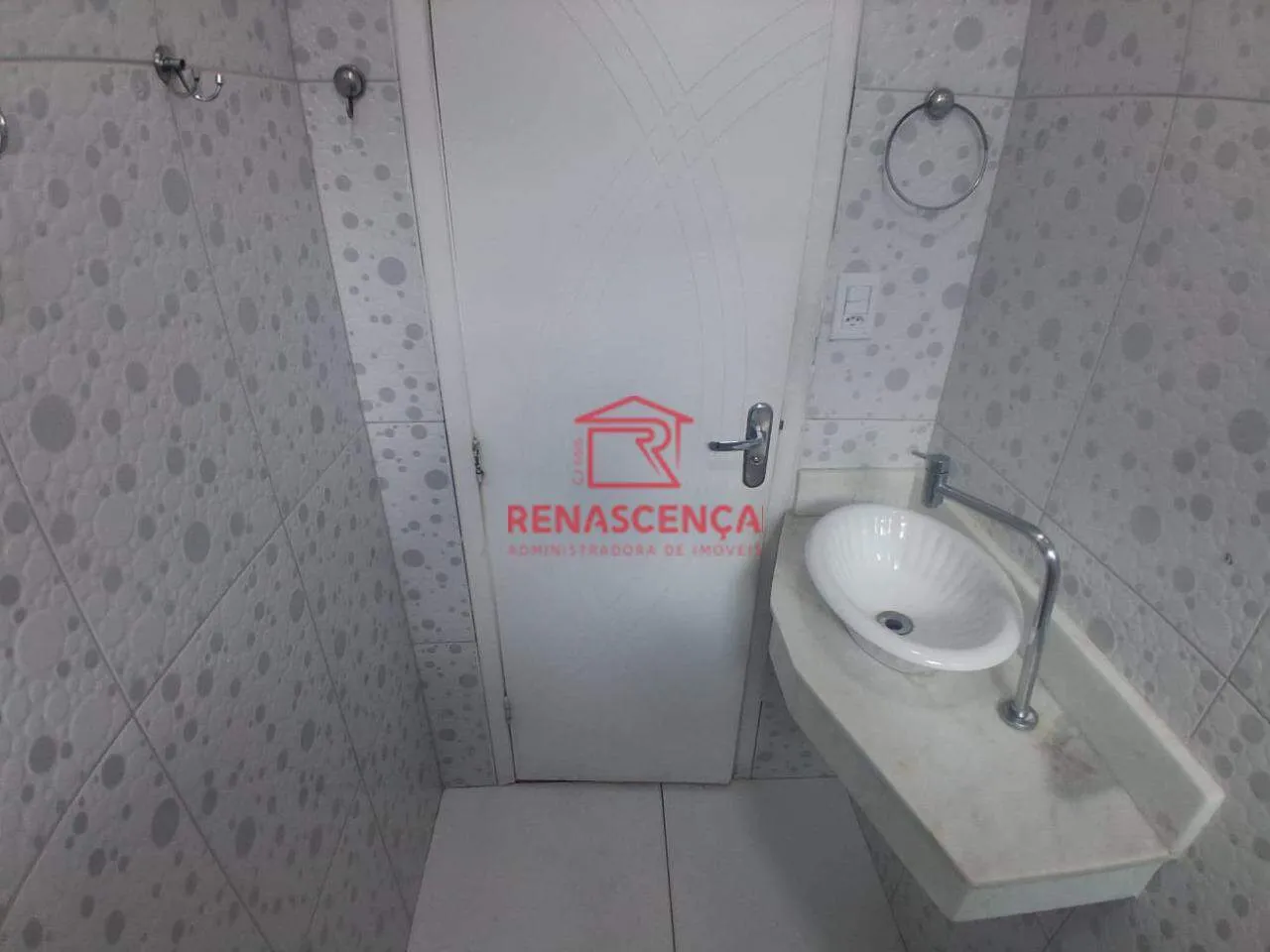 Unfurnished 75 m² house with 2 bedrooms and balcony — photo 4