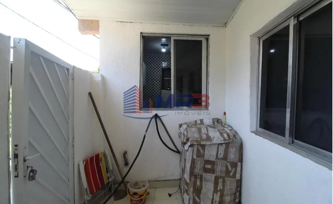 Casa mobiliada com 2 quartos e 1 banheiro — photo 2