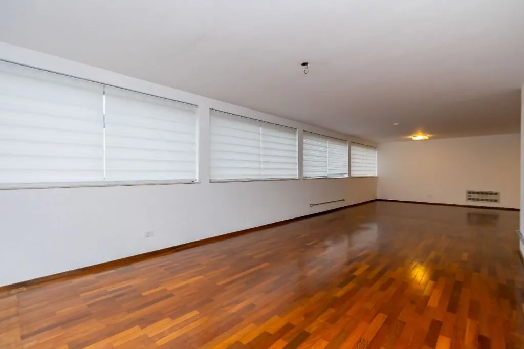 Apartamento de 3 dormitorios con 202 m² y 2 plazas — photo 5