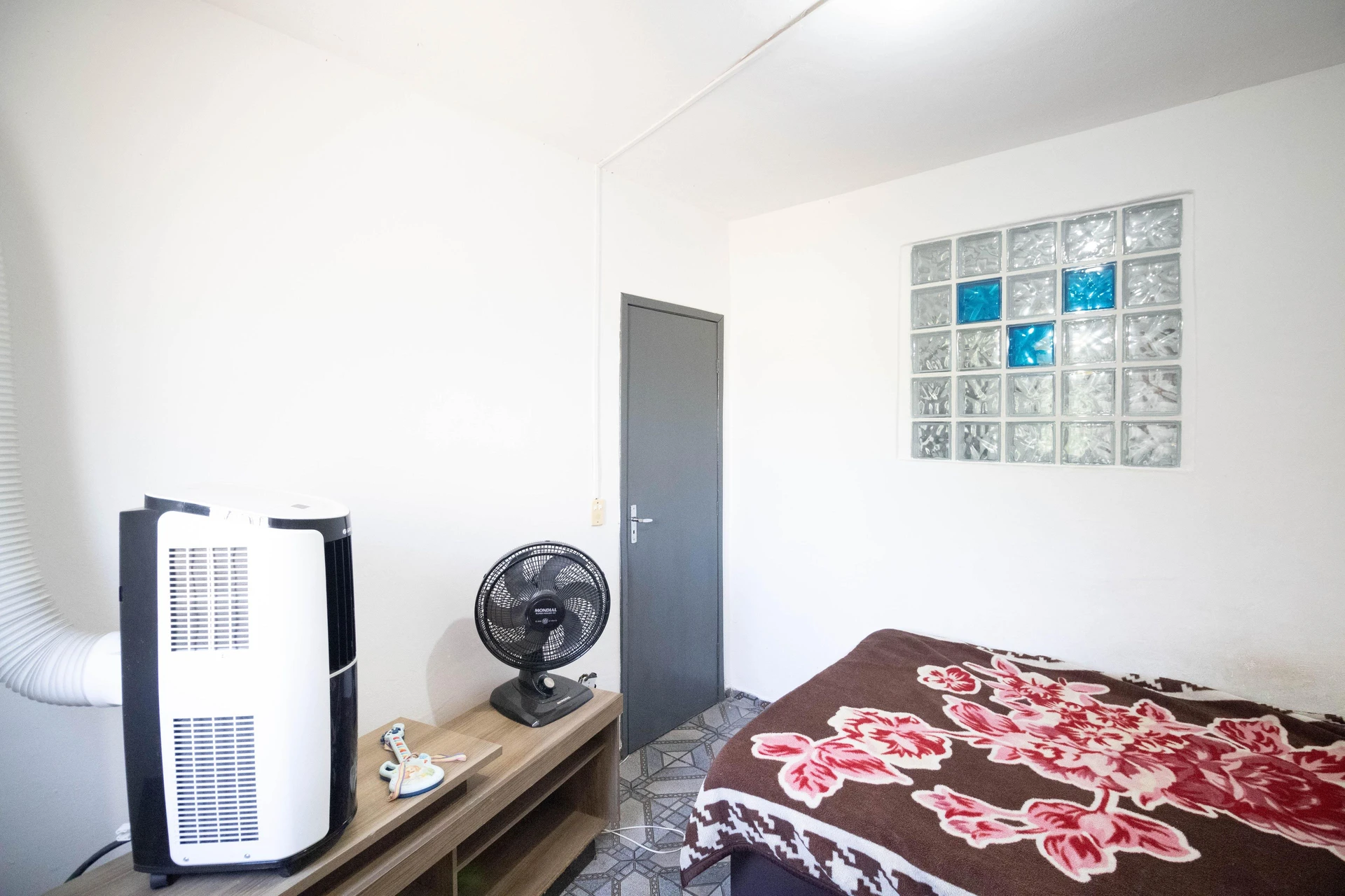 Furnished house with 2 bedrooms and 1 bathroom — photo 18