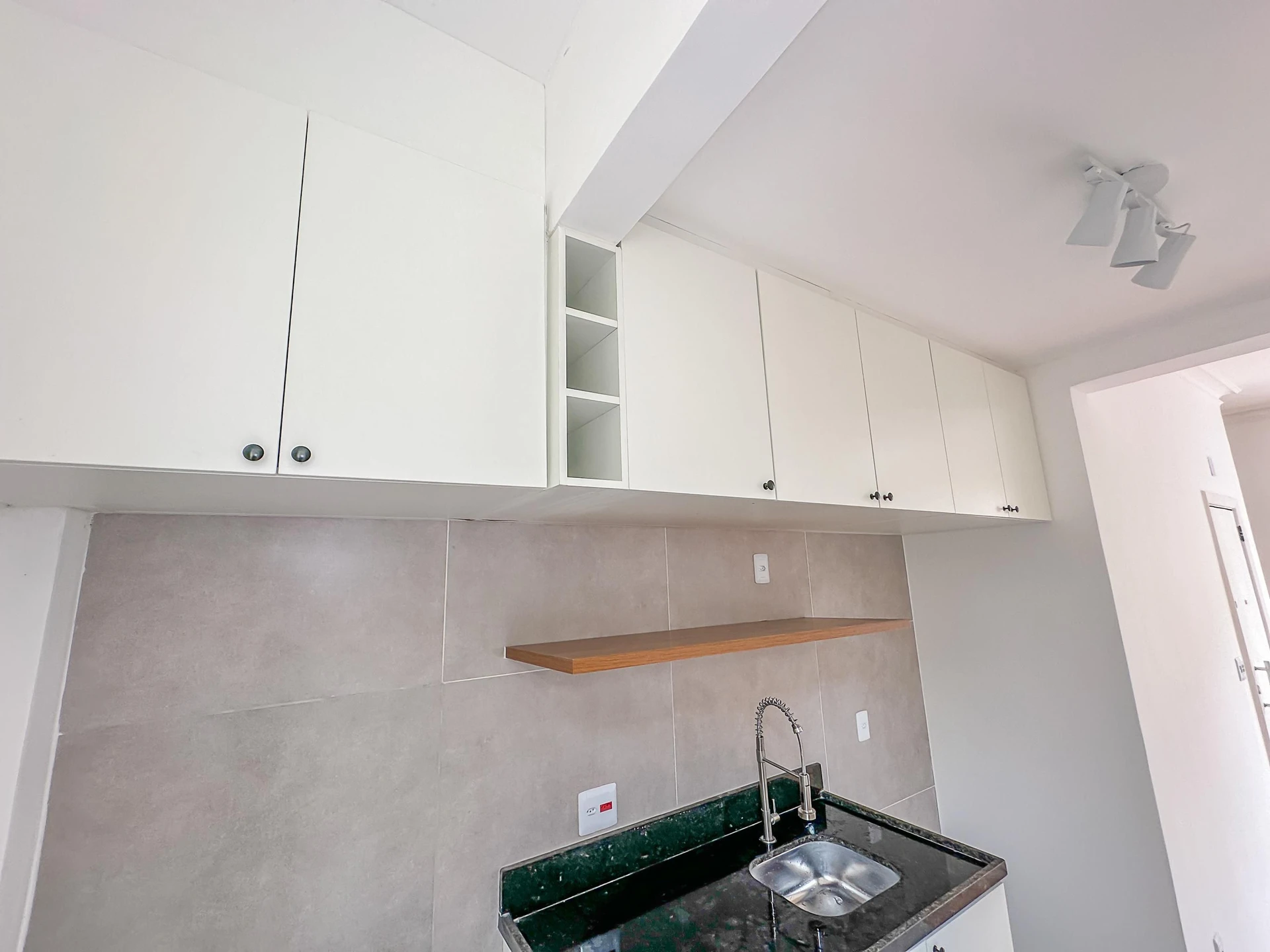 Apartamento, 84 m², com vista para as montanhas — photo 20