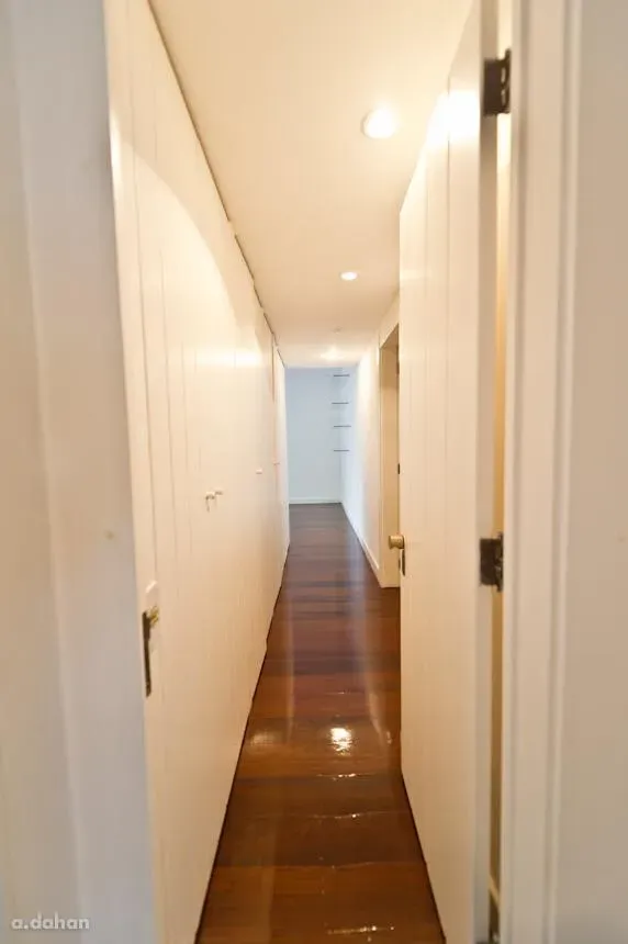 Apartamento de 400 m² com 4 quartos e 5 banheiros — photo 51