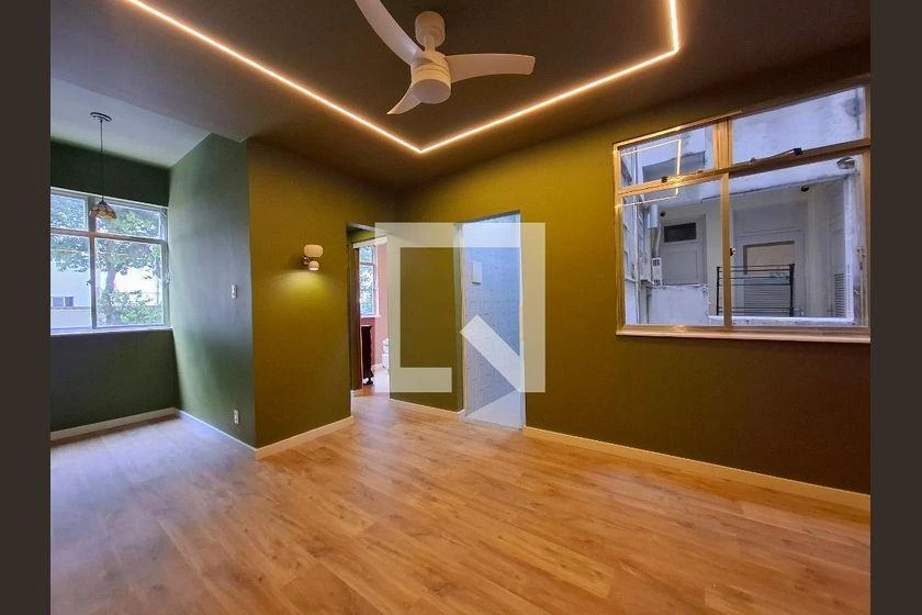 Washing machine in a one-bedroom apartment, 39 m² — photo 7