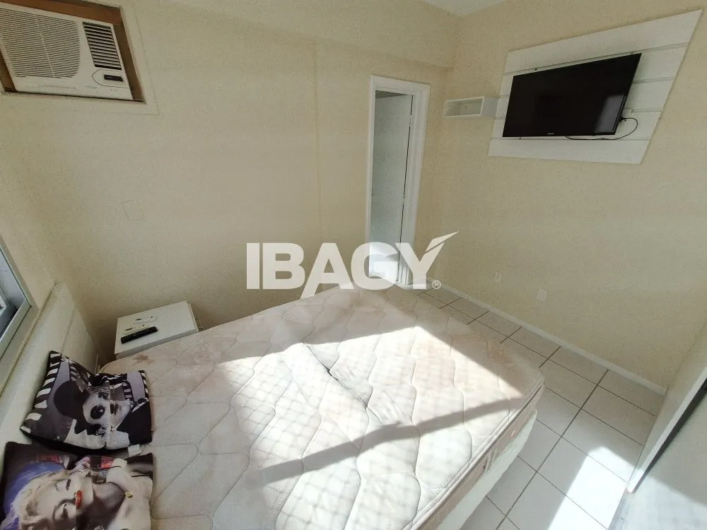 Furnished 30 m² apartment with 1 bedroom and ensuite — photo 7