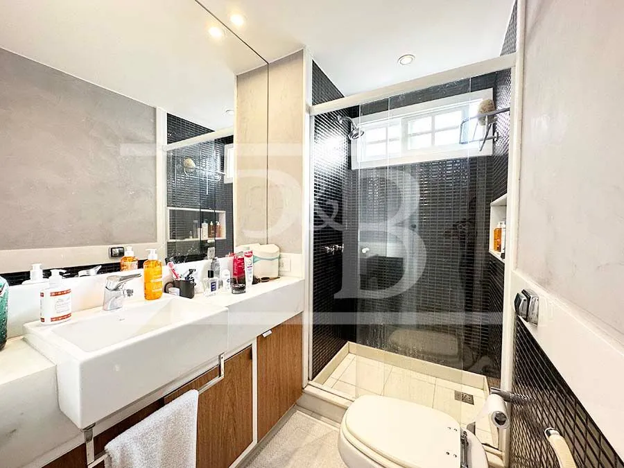 Penthouse with 2 bedrooms, 3 bathrooms and 160 m² — photo 26