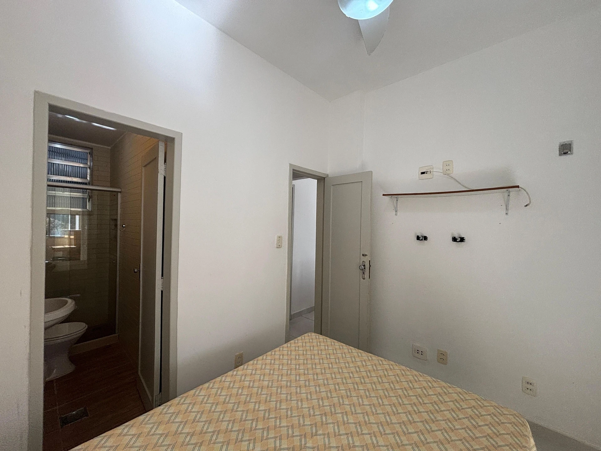 Apartamento mobiliado com 2 quartos e cozinha separada — photo 15