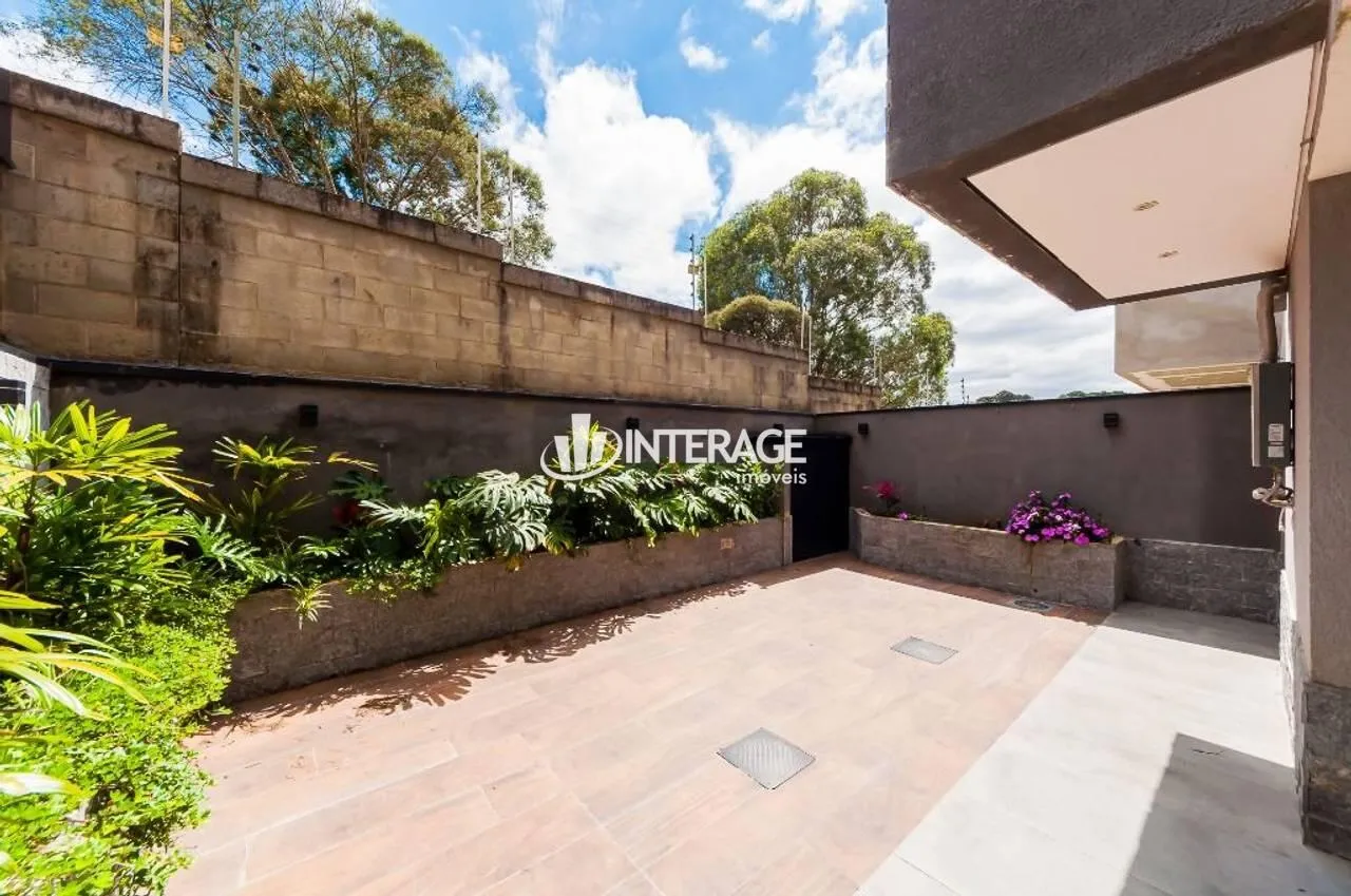 3-bedroom house with a washing machine in Curitiba — photo 6