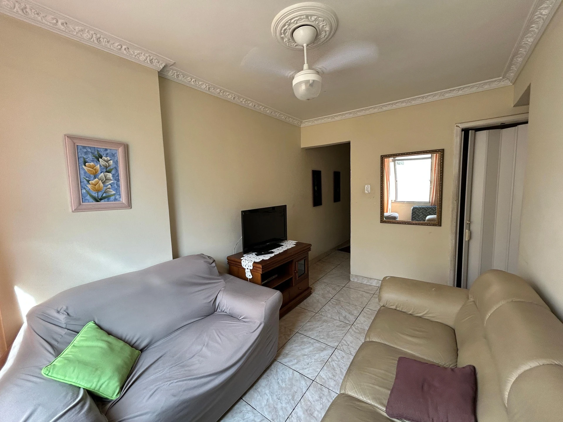 Furnished 2-bedroom apartment with 1 parking space