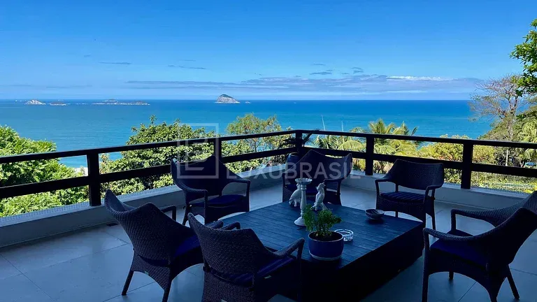 5-bedroom house with a private pool in Rio de Janeiro — photo 20