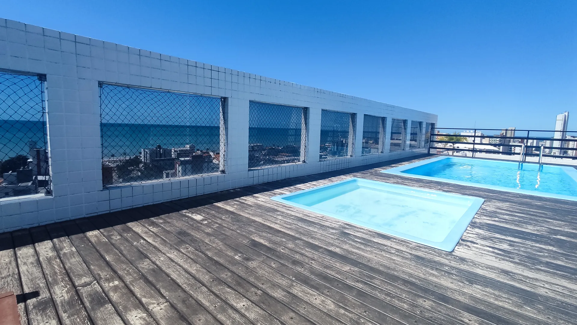 3-bedroom apartment with a private BBQ in João Pessoa — photo 4