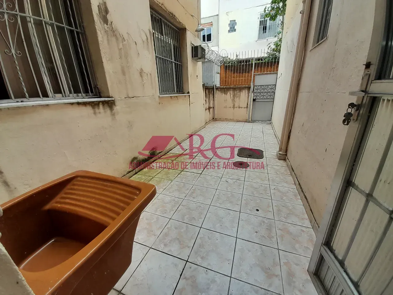 2-bedroom apartment, 62 m² — photo 36