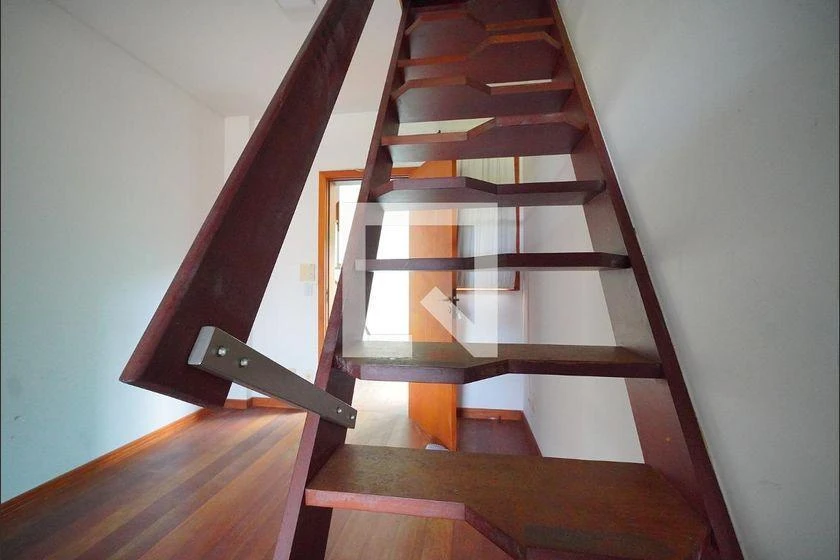 Панорамные окна и 7 спален: дом 700 м² — photo 46