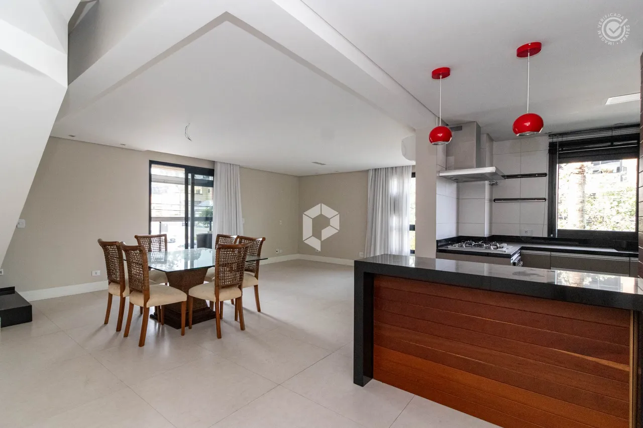 Duplex apartment with 3 bedrooms and private BBQ