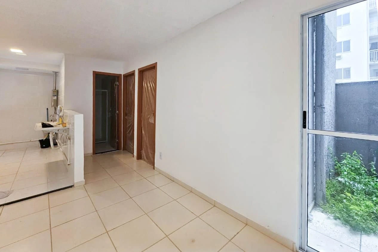 Apartamento de 2 quartos em condomínio com piscina — photo 5